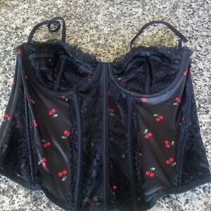 NWT FOREVER 21 Cherry corset